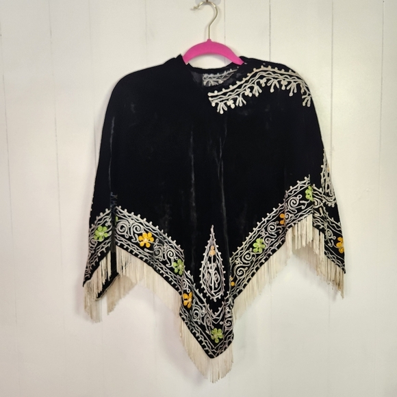 Vintage Accessories - Vintage Black Velvet Fringe Poncho Scarf Embroidered Boho Western Womens 70s 90s